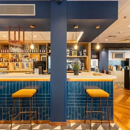 Travelodge Poblenou Hotel