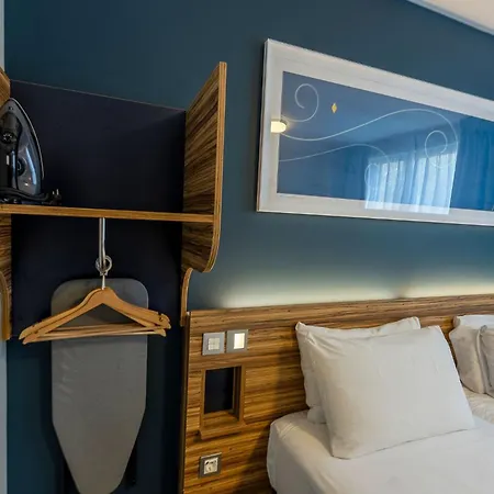 Hotel Travelodge Poblenou Barcelona